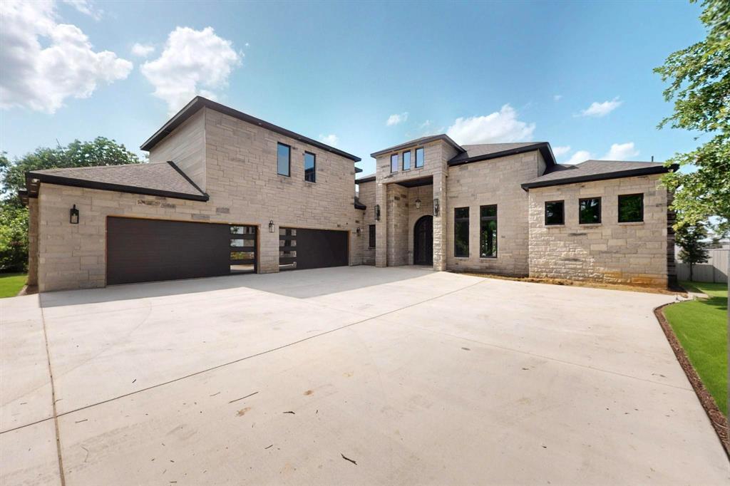 Property Photo: 8743 Southern Shore Court TX 75143