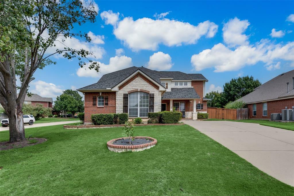 Property Photo: 2512 Goodnight Trail TX 76063