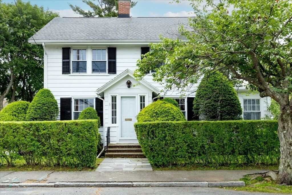 Property Photo: 22 Oak St MA 01945