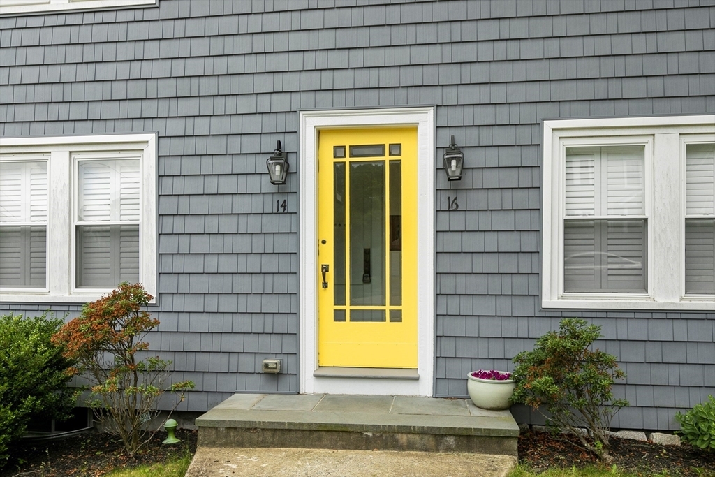 Property Photo:  16 Field Rd 16  MA 02476 