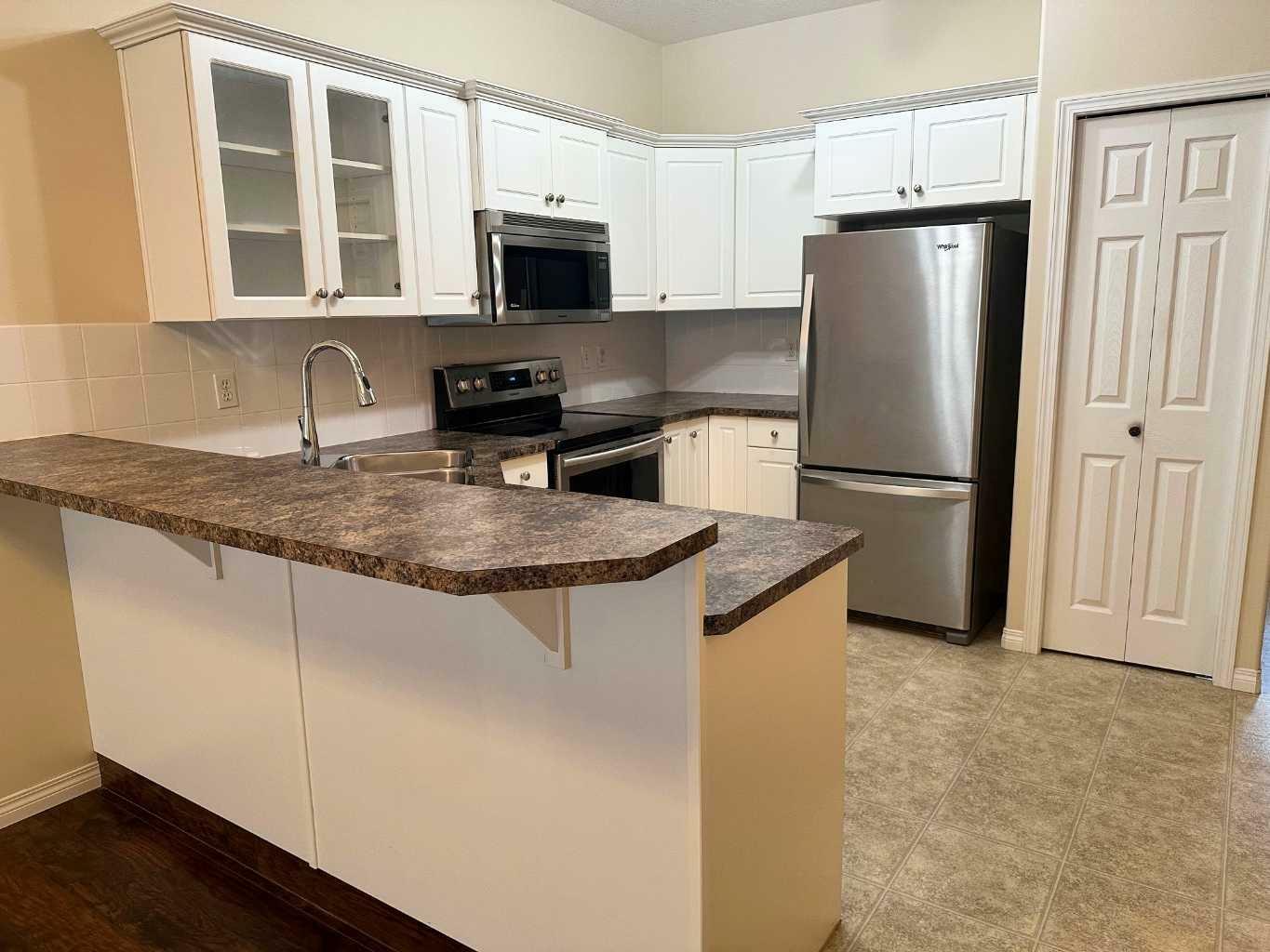Photo de la propriété: 939 Ramage Crescent 32 AB T4P 3Z9