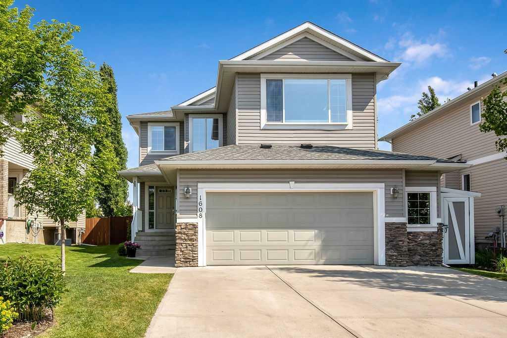 Property Photo: 1608 High Park Boulevard NW AB T1C 2C5