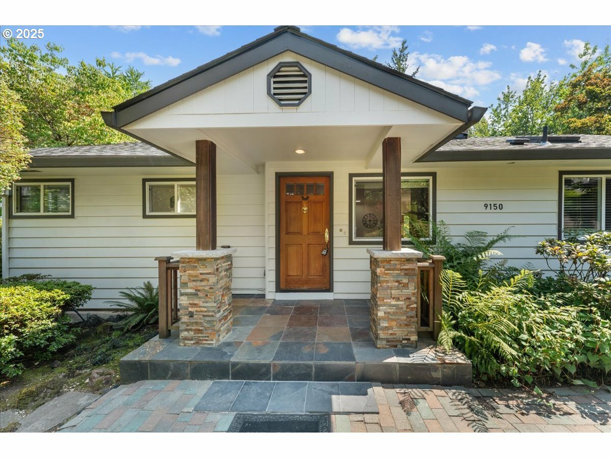 9150 SW Salmon St  Portland OR 97225 photo