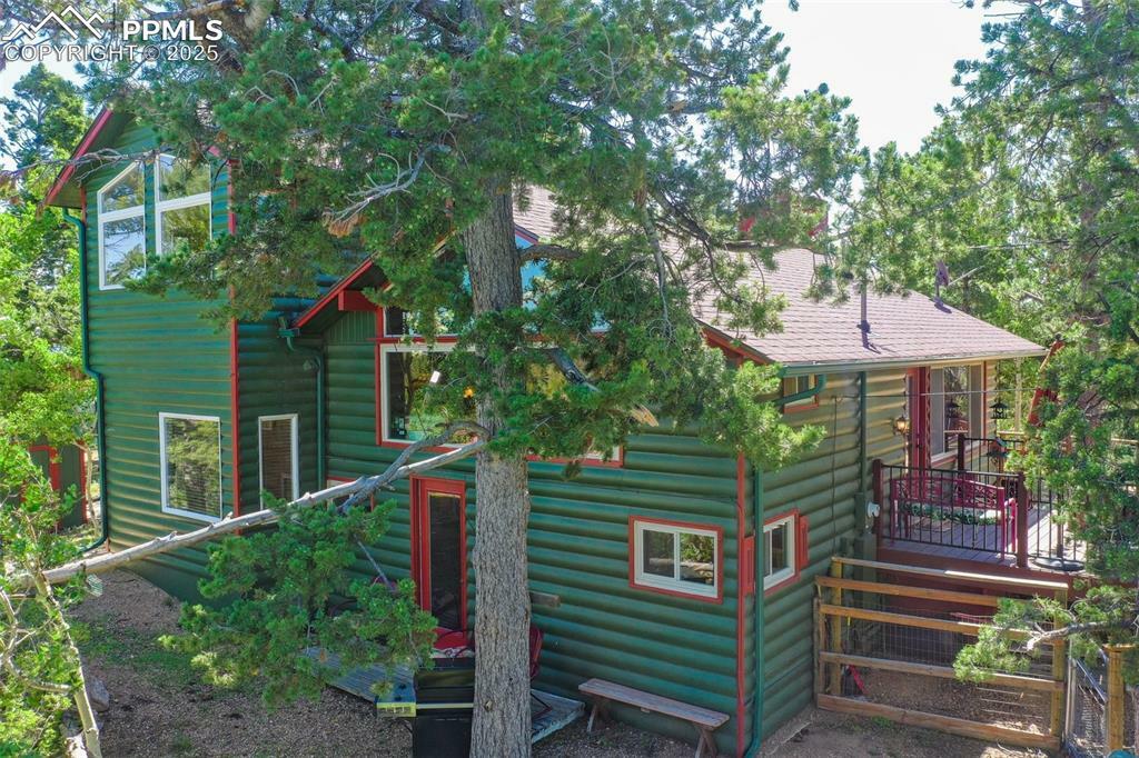 Property Photo: 47 Red Cloud Road CO 80863