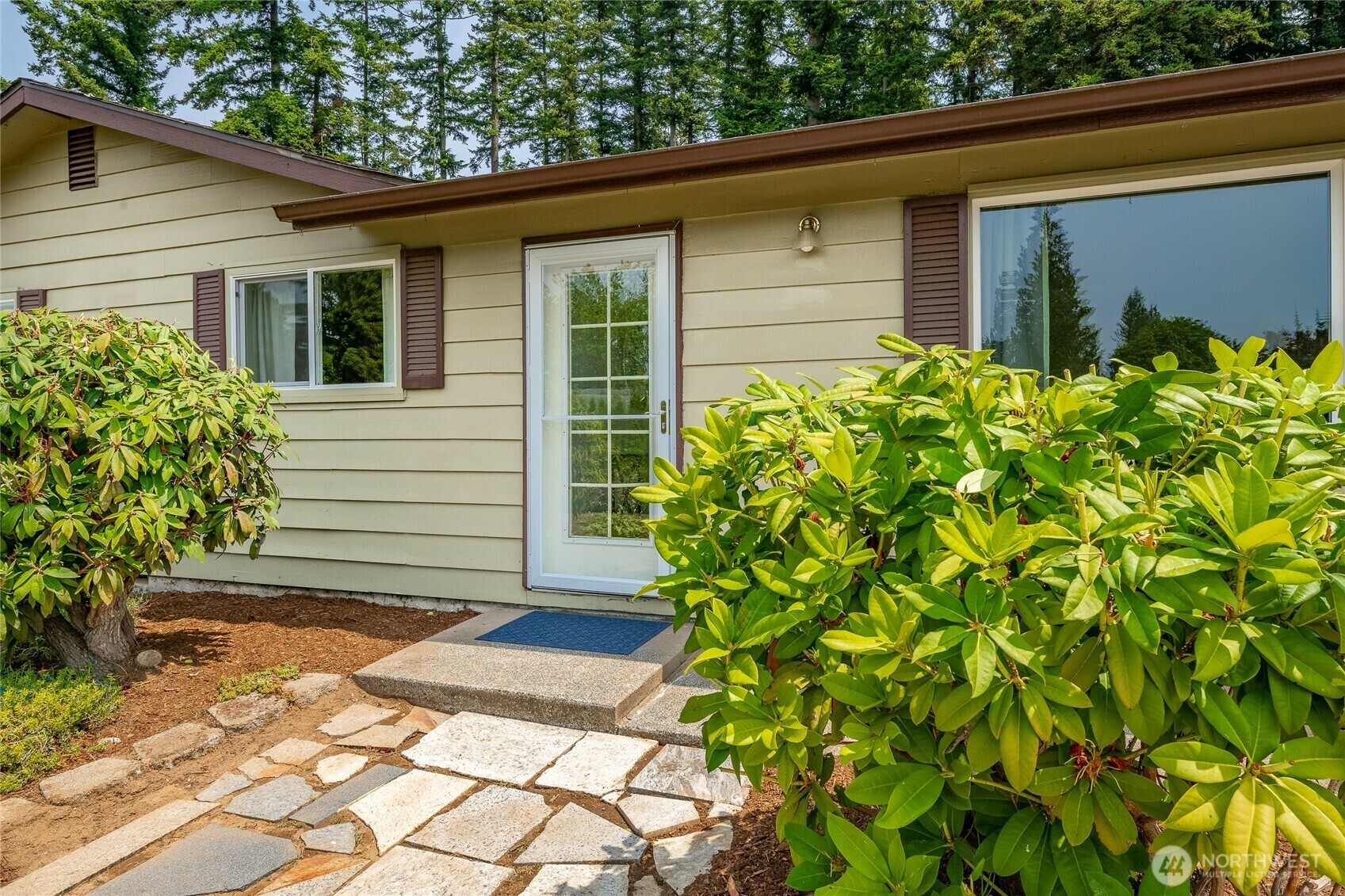 Property Photo: 275 Pollman Circle WA 98264