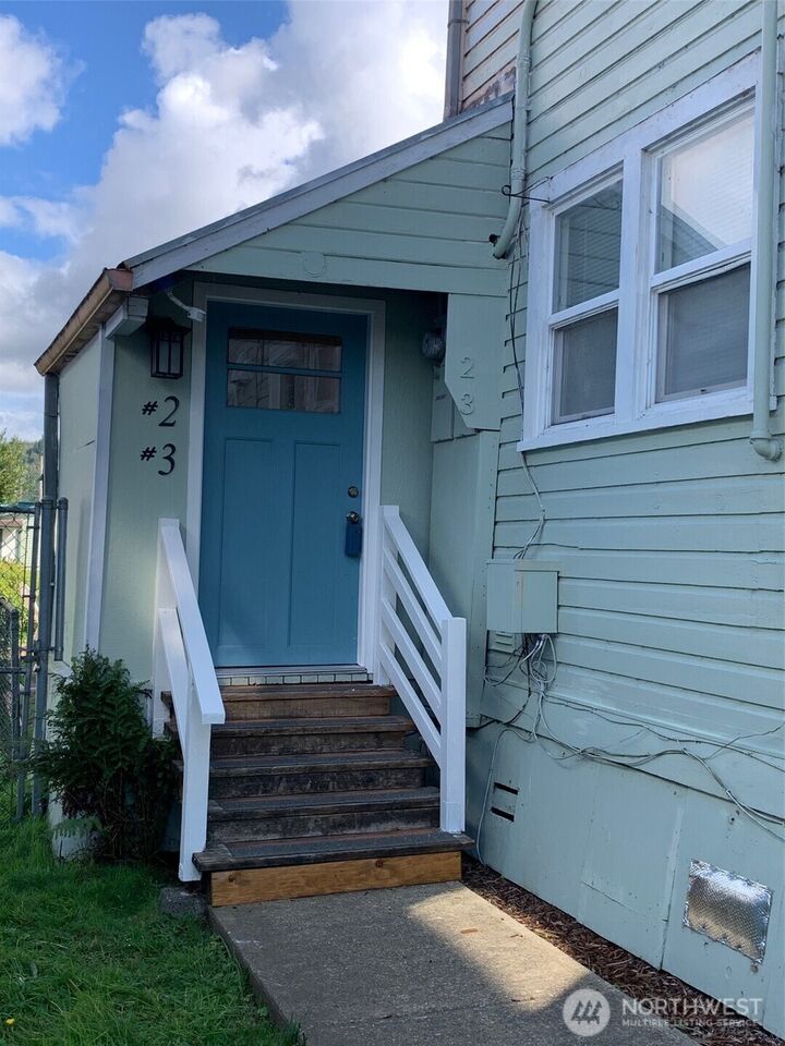 Property Photo:  316 N F  WA 98520 