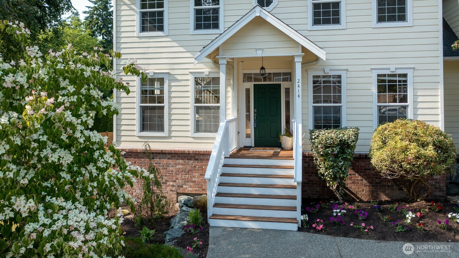 Property Photo: 2414 42nd Place WA 98221