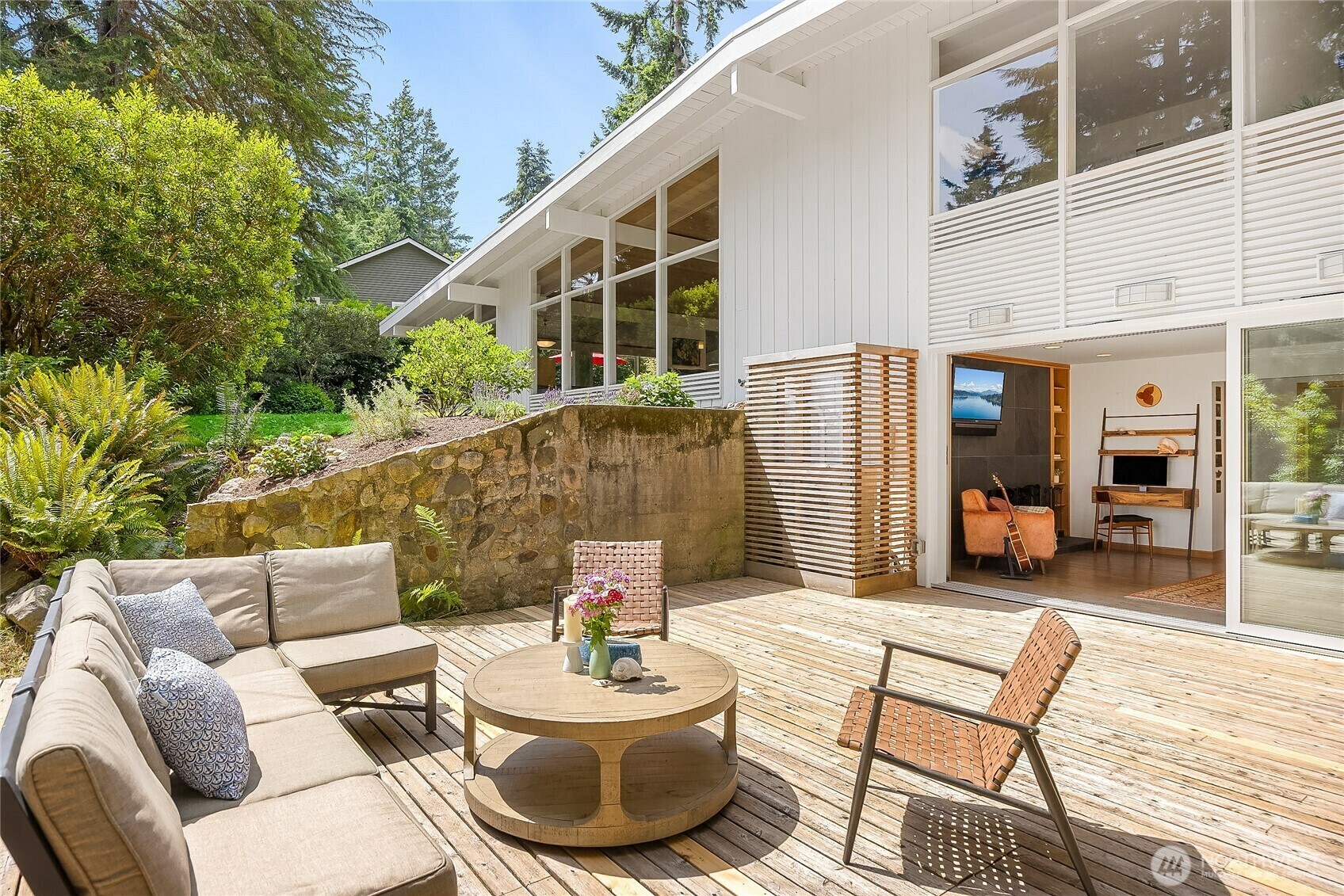 8975  Ferncliff Avenue NE  Bainbridge Island WA 98110 photo