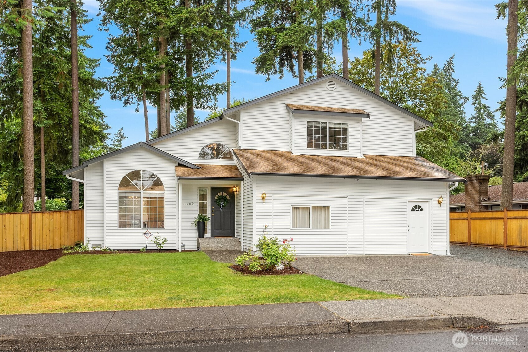 Property Photo: 11109 116th Avenue NE WA 98033