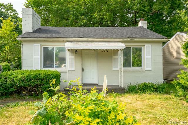 Property Photo: 21890 Sharkey Street MI 48035