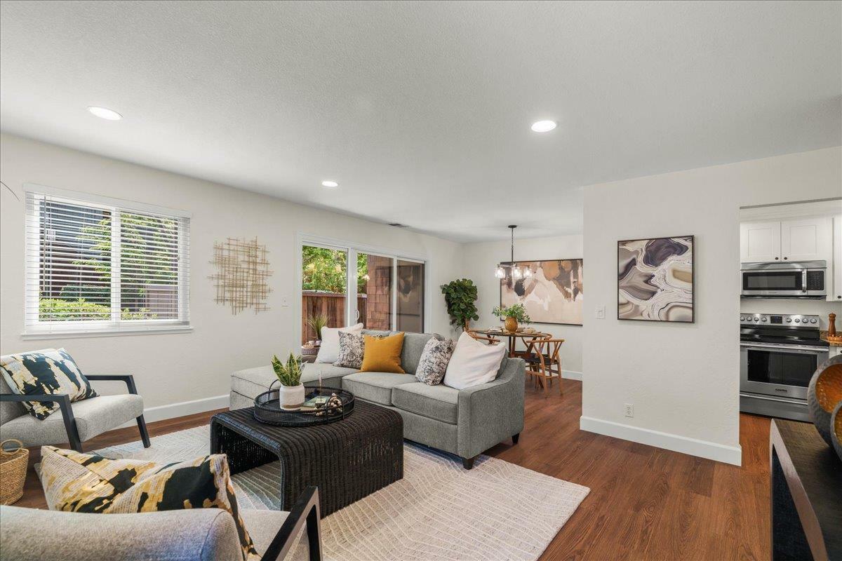 Property Photo: 1305 La Terrace Circle CA 95123