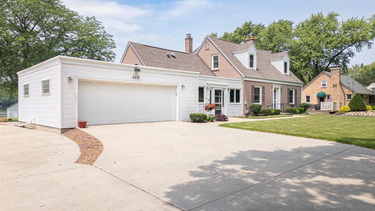 Property Photo: 2278 South Riverside Drive WI 53511