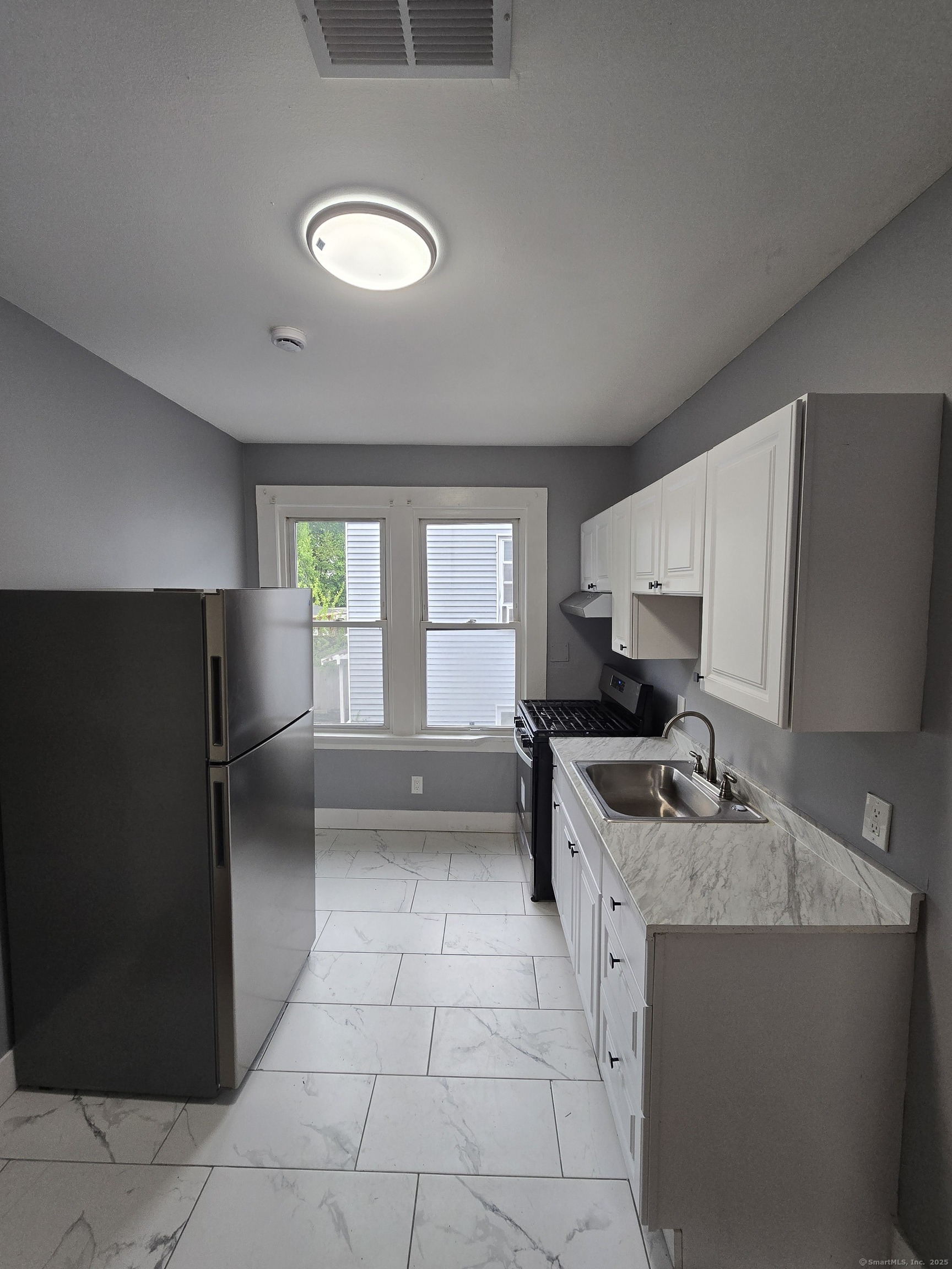 Property Photo:  108 Greenwood Street  CT 06511 