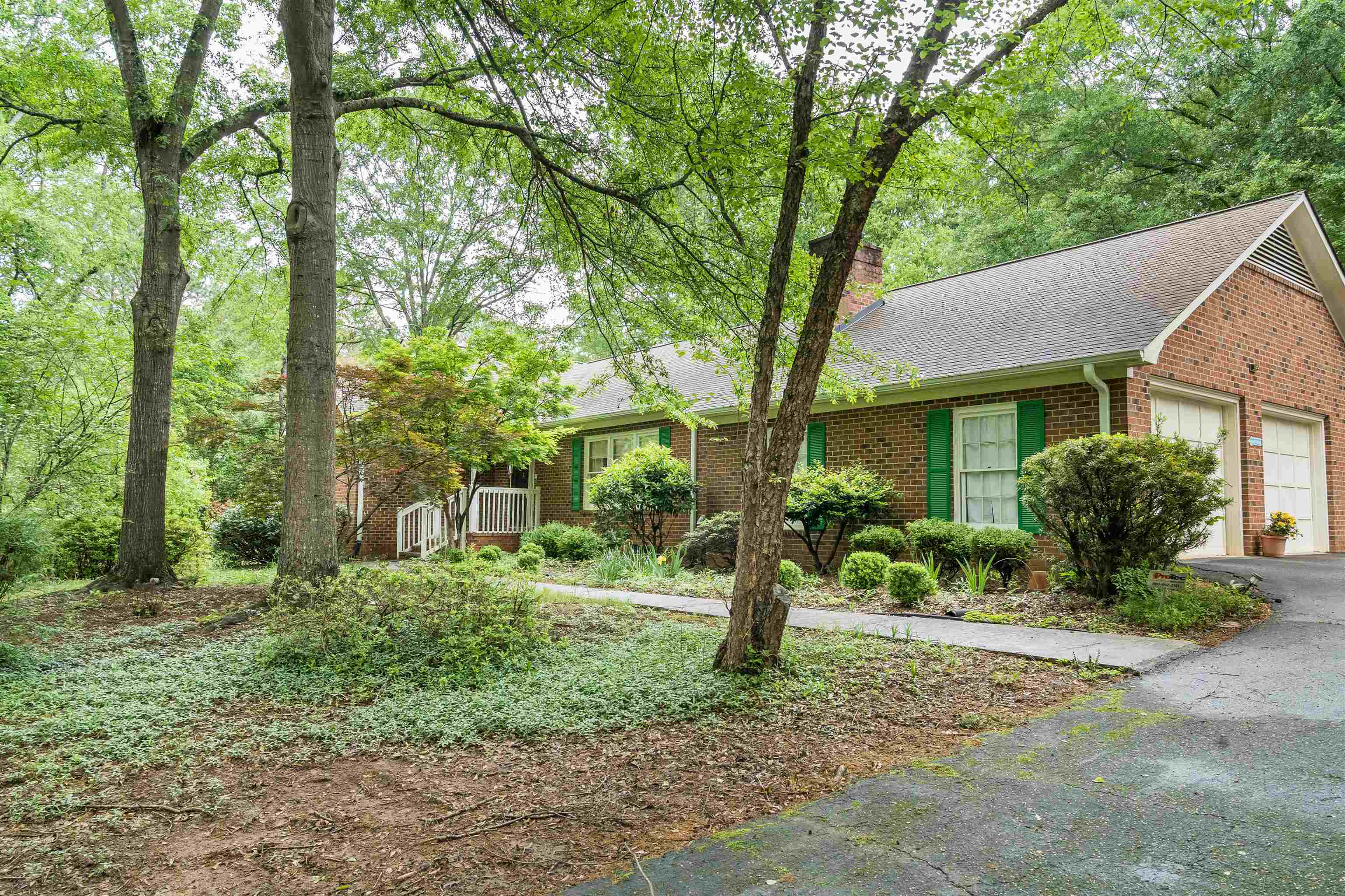 Property Photo: 265 Hollis Drive SC 29307