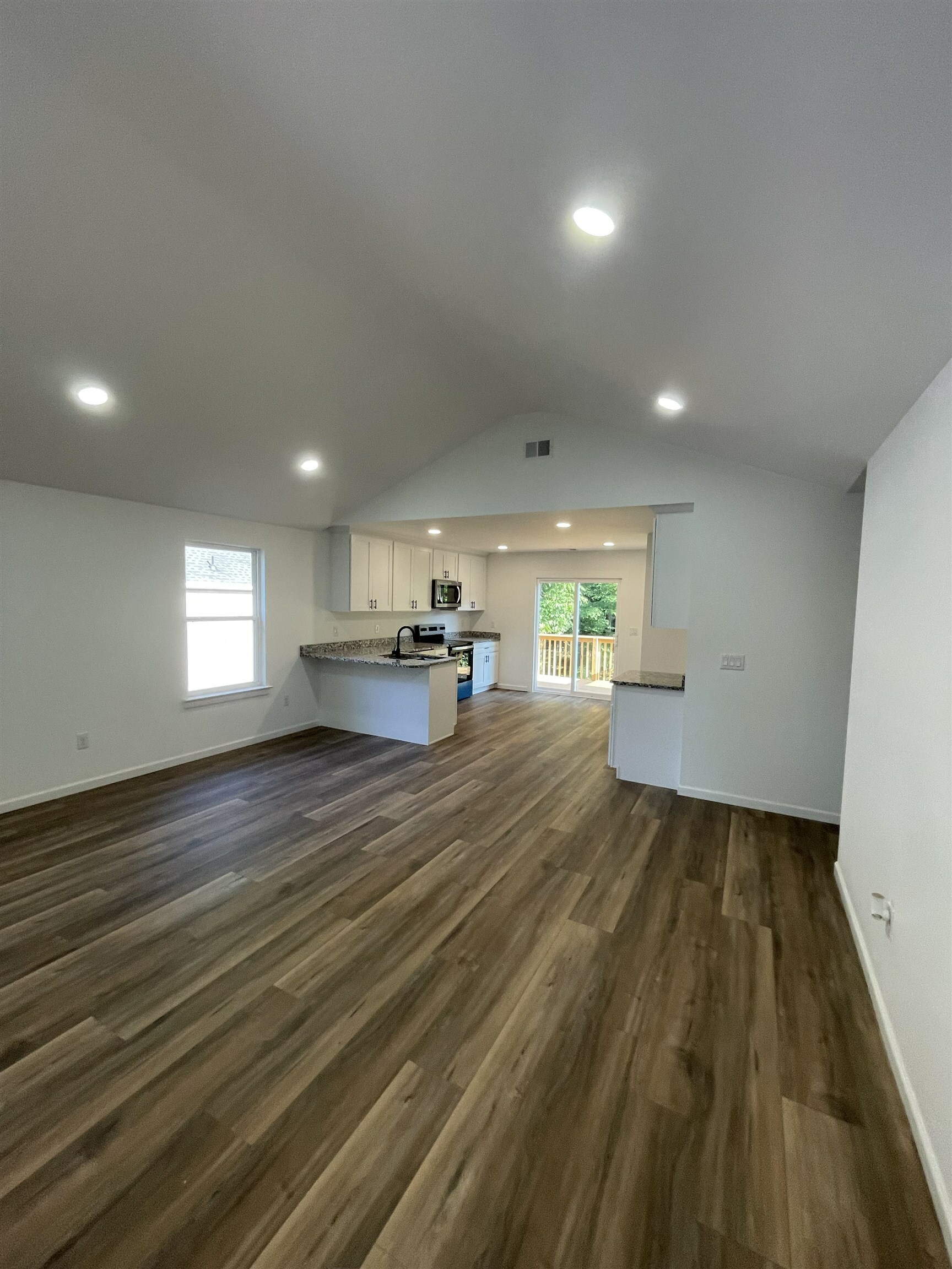 Property Photo: 631 S Center Street SC 29301