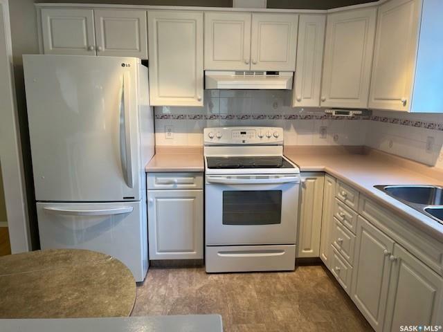 Property Photo: 521 Main Street E #207 SK S7N 0C2