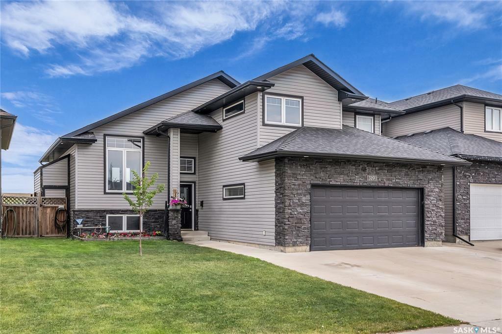 319 Geary Crescent  Saskatoon SK S7R 0E6 photo