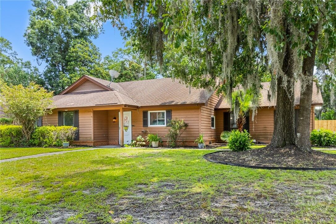 Property Photo: 2 Brandle Cove GA 31405
