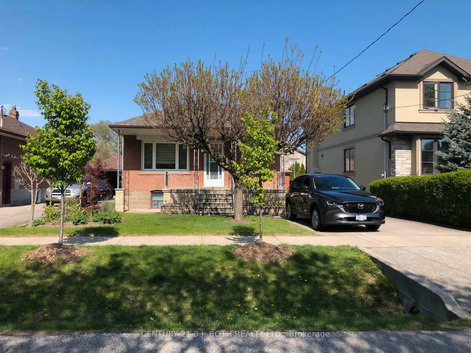 7 Ashmore Avenue Lower  Toronto ON M8Z 4C5 photo