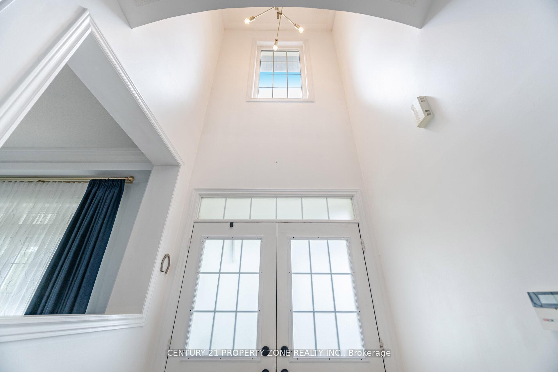 Property Photo: 22 Lucky Lane ON L6R 3M3