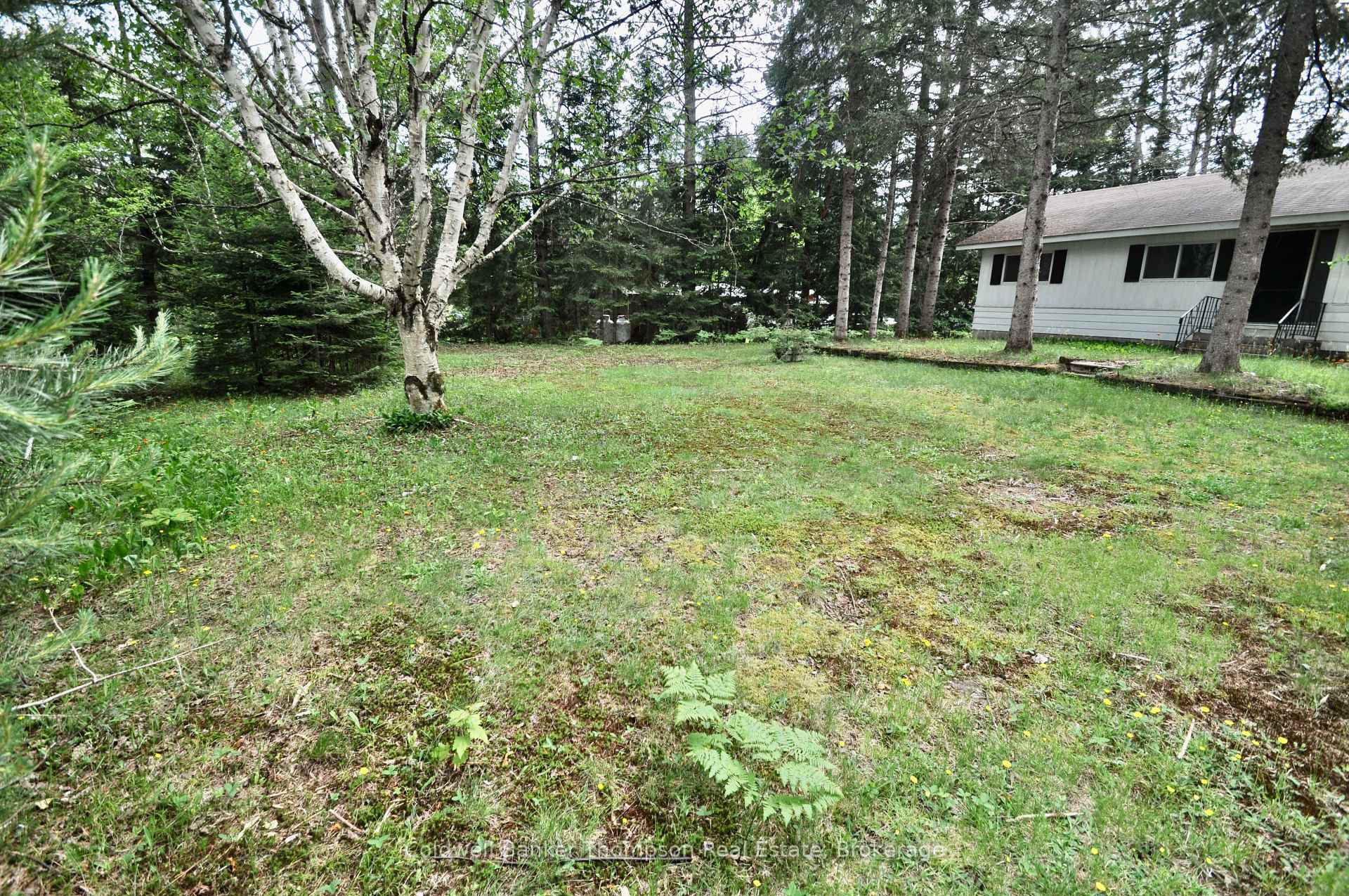 Property Photo: 8 Spruce Lane ON P0A 1L0