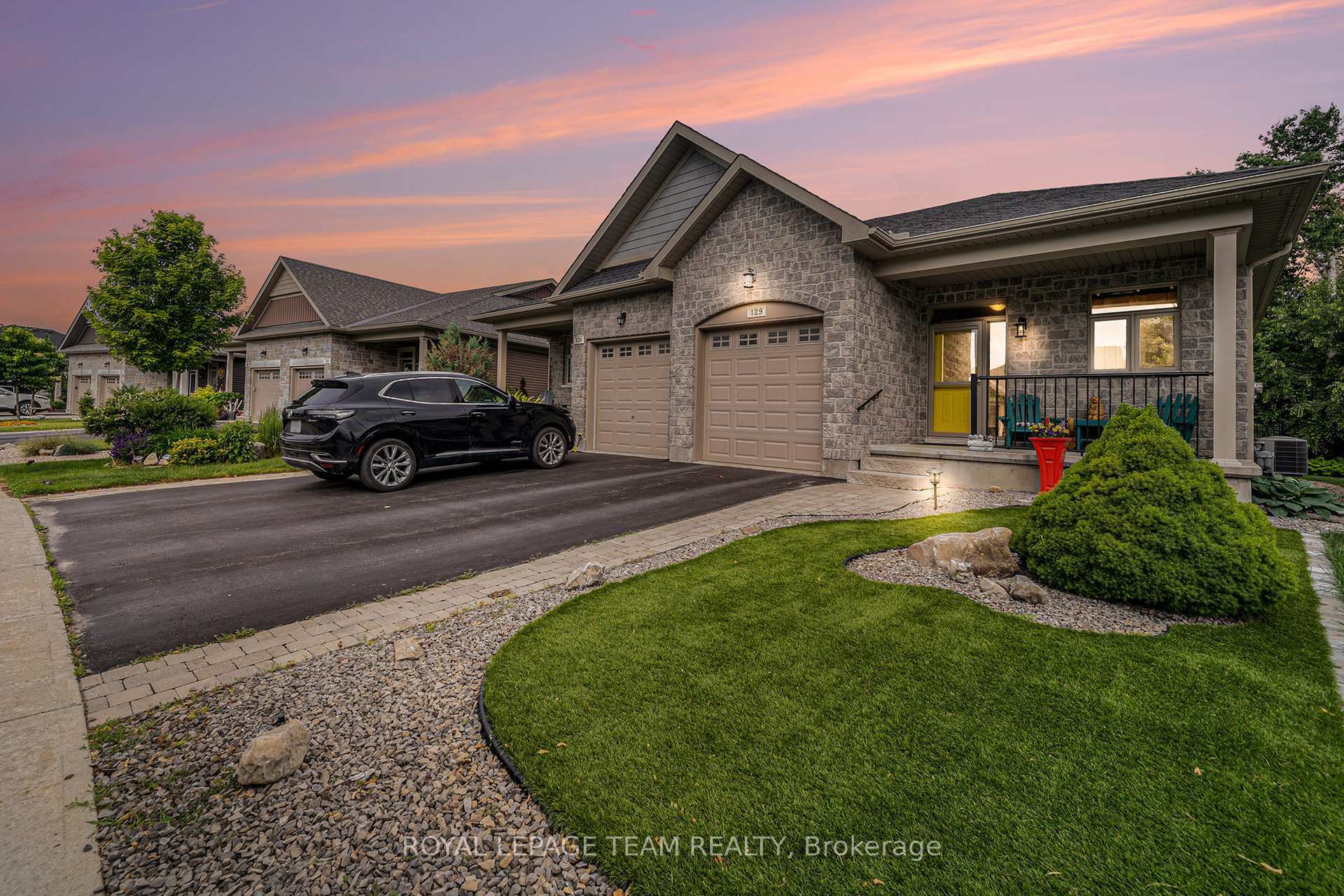 Property Photo: 129 Tradewinds Crescent ON K0G 1J0