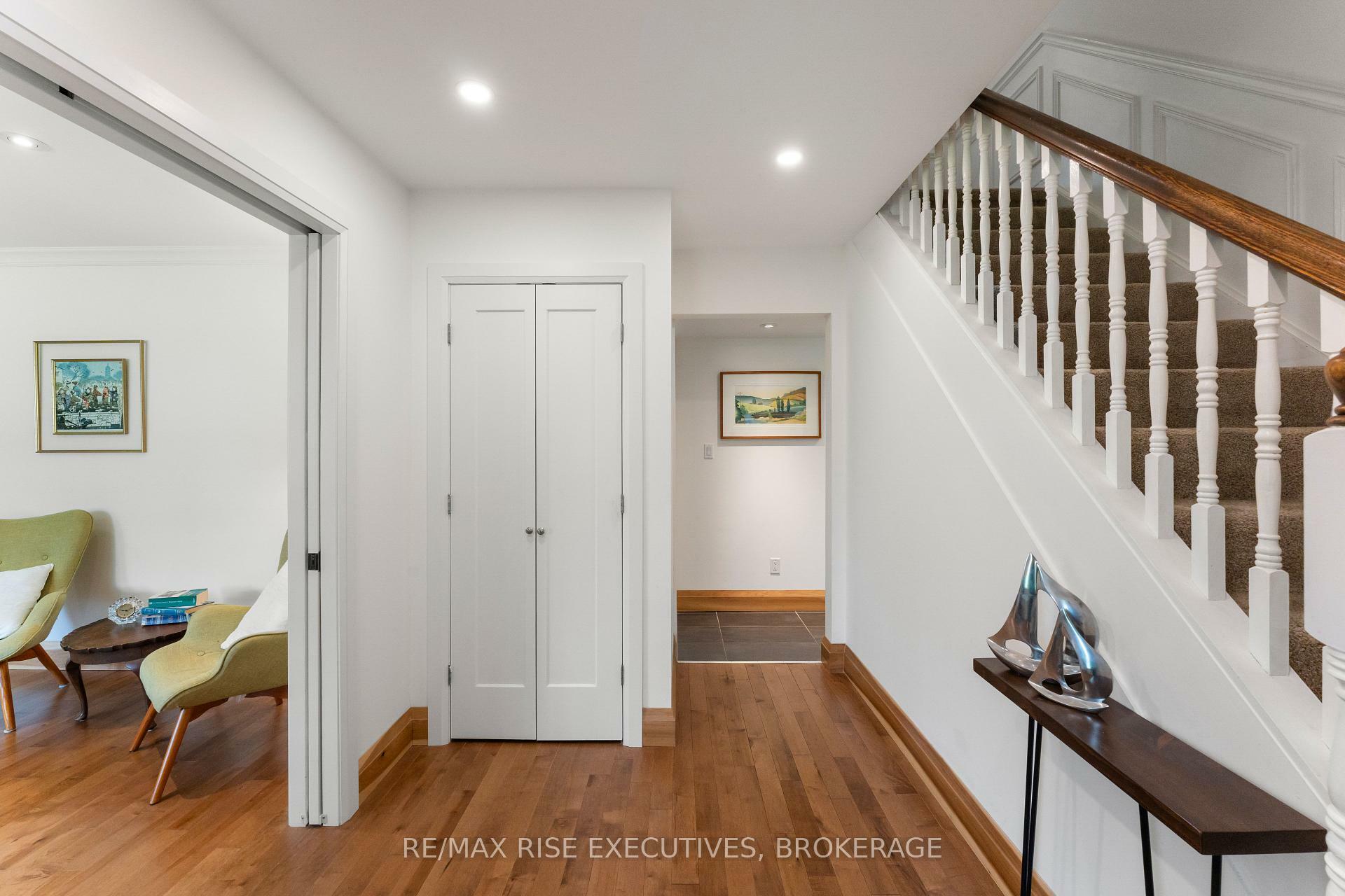 Property Photo: 115 Fairway Hill Crescent ON K7M 2B5