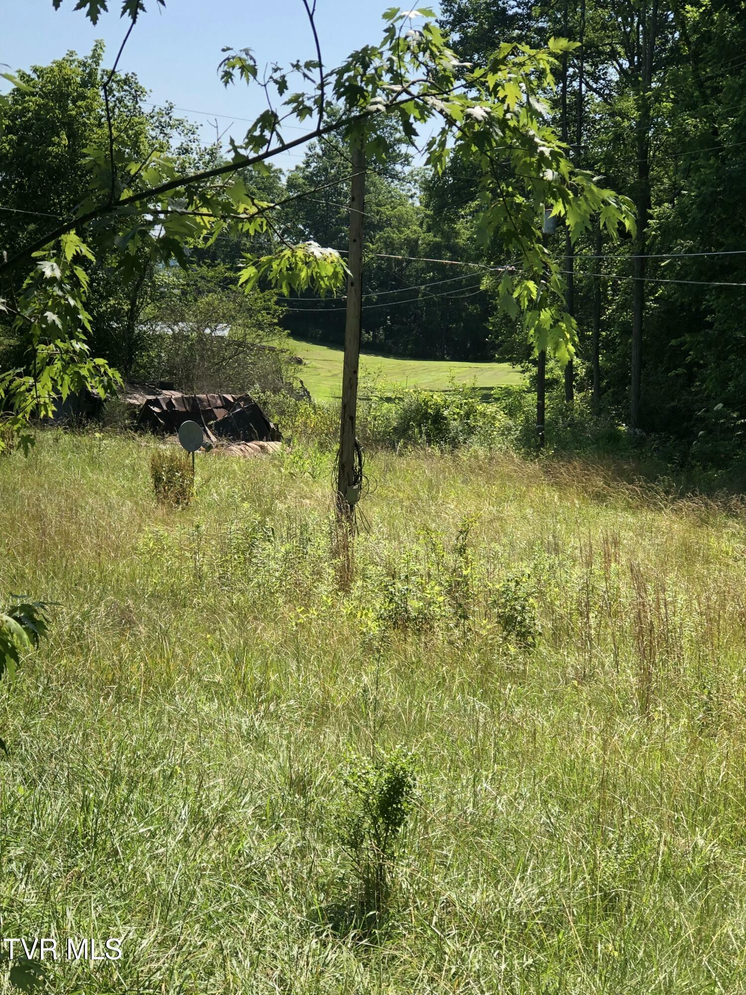 Property Photo: 467 Oak Glen Circle TN 37656