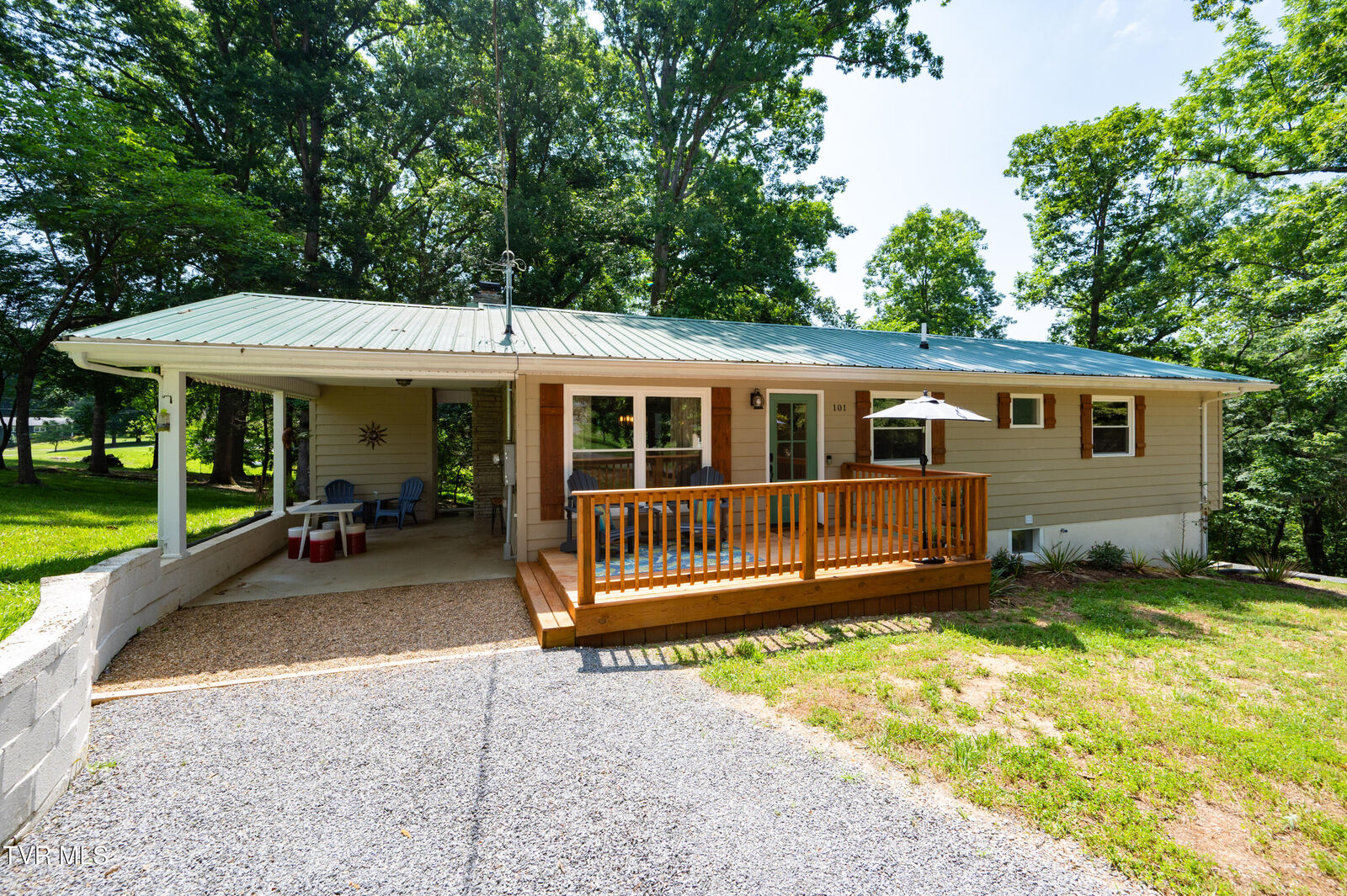 Property Photo:  101 Ridgewood Drive  TN 37620 