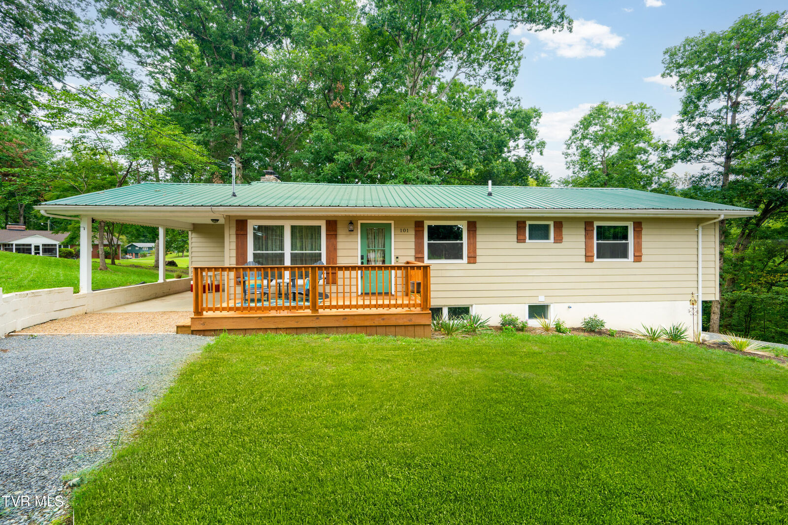 Property Photo:  101 Ridgewood Drive  TN 37620 