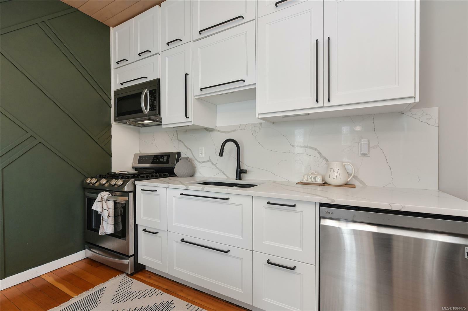 Property Photo: 3044 Orillia St BC V9A 1Y8