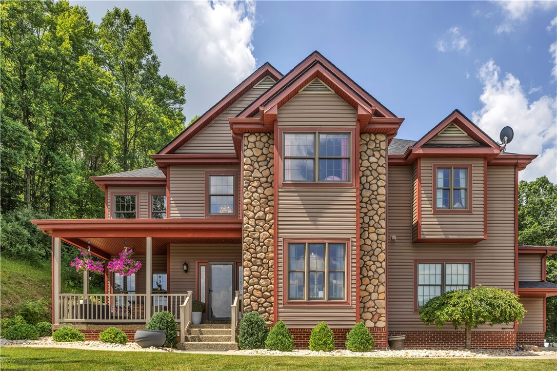 Property Photo: 245 Shaw Ct. PA 15670