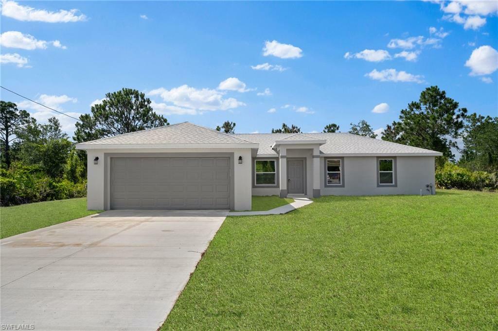 Property Photo: 1049 Edgerton Ave FL 33974