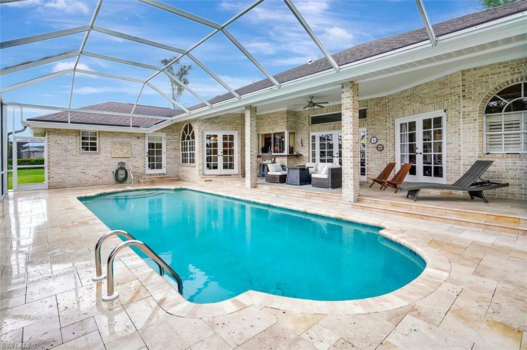 Property Photo:  41 Timberland Cir S  FL 33919 