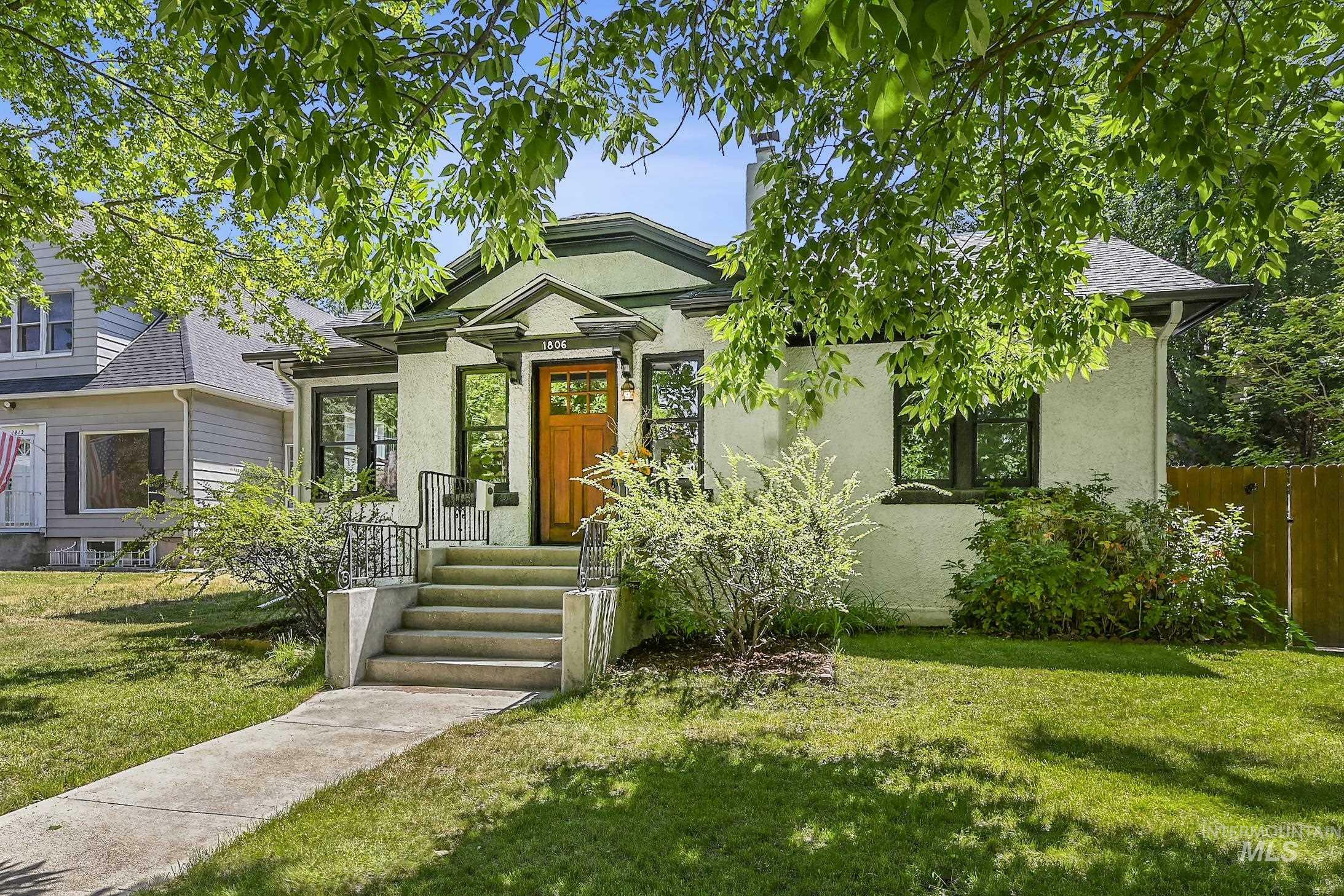 Property Photo: 1806 N 8th Street ID 83702