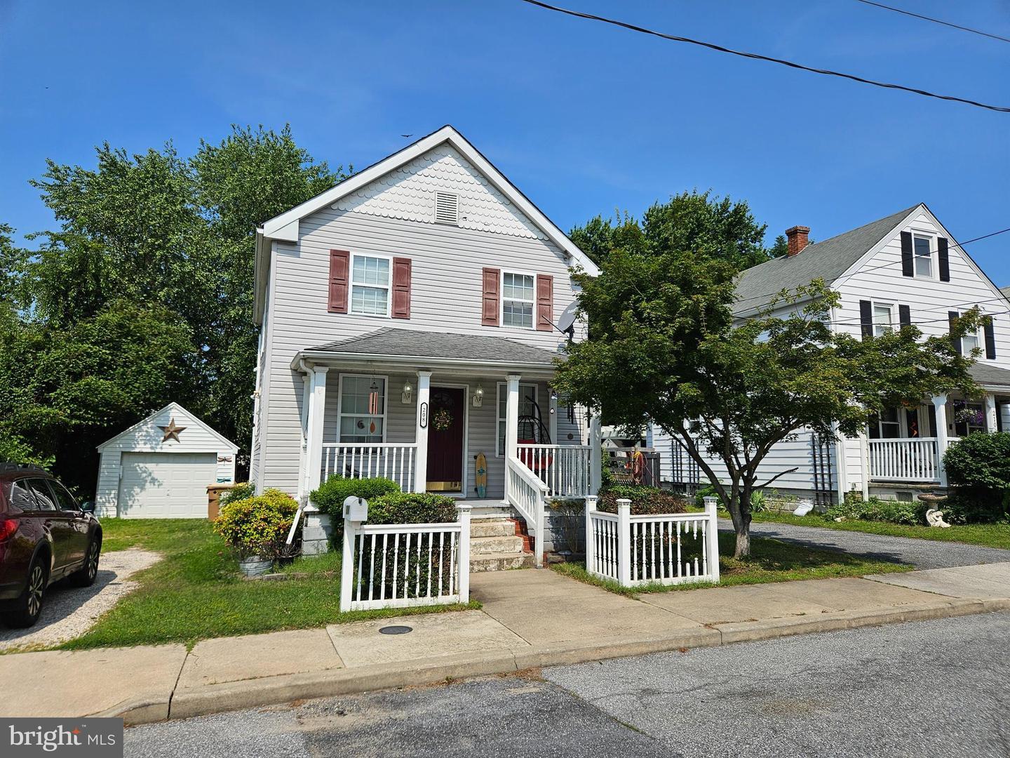 208 East Street  Milford DE 19963 photo
