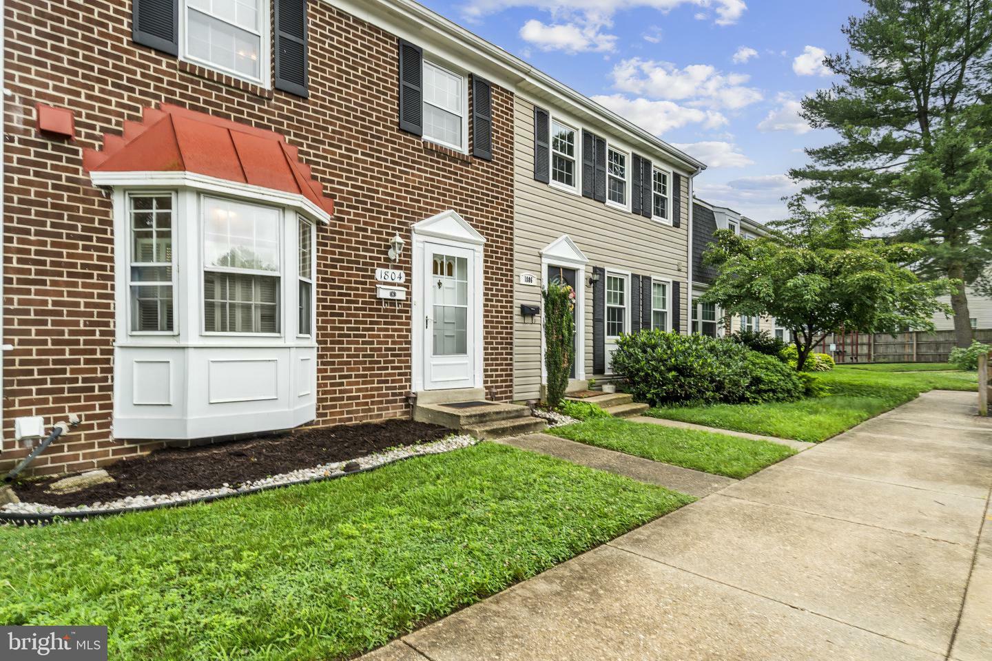 Property Photo: 1804 Aberdeen Circle MD 21114