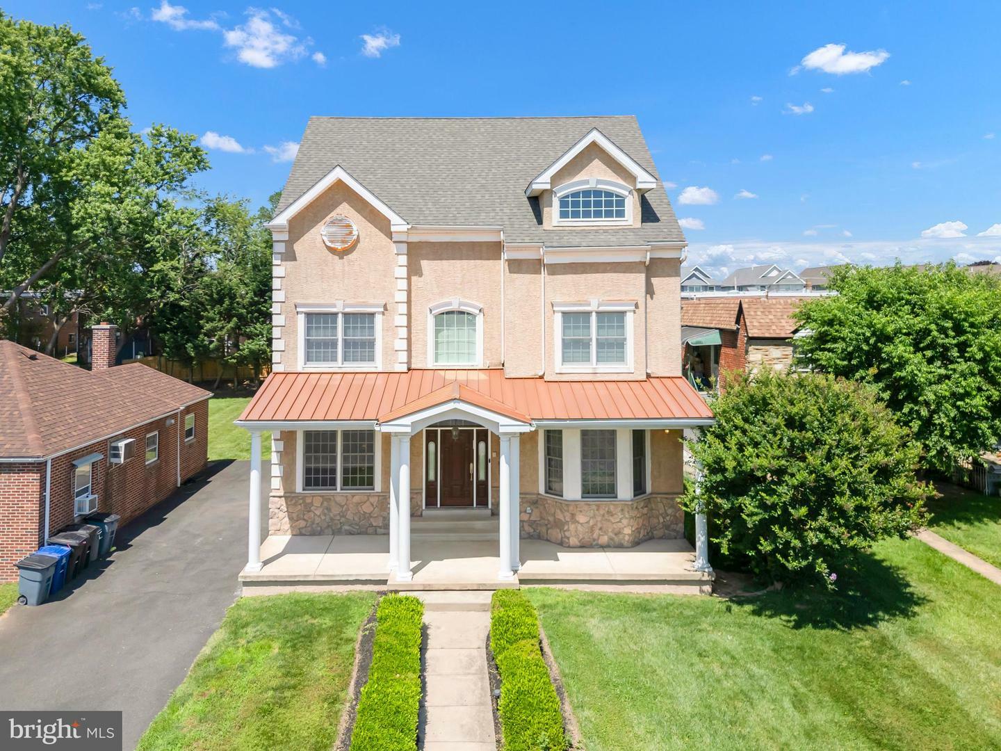 Property Photo: 1617 Solly Avenue PA 19152