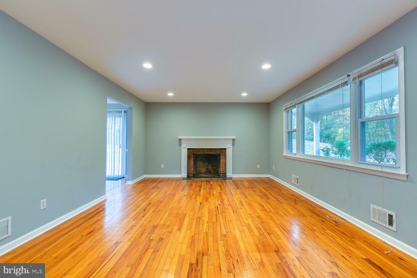 Property Photo: 857 Cherry Hill Road NJ 08540