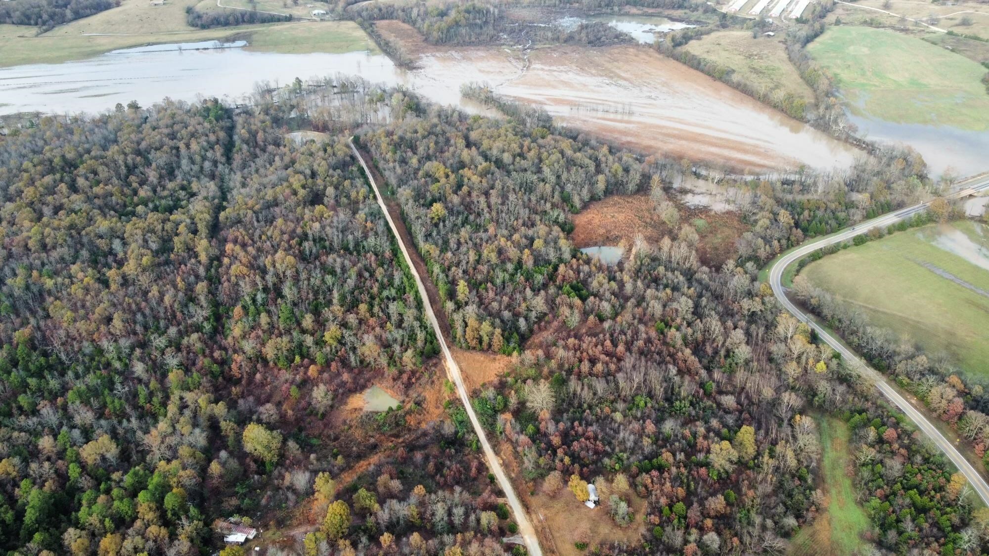 Property Photo: 420 Strawberry River Road AR 72565