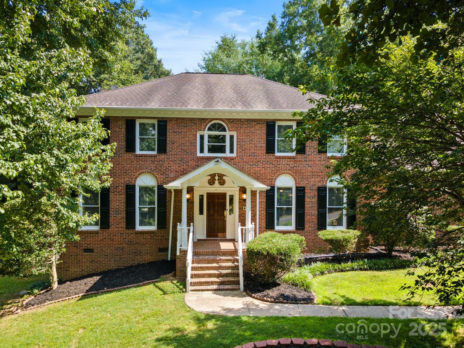 Property Photo:  1134 Willow Oaks Trail  NC 28104 