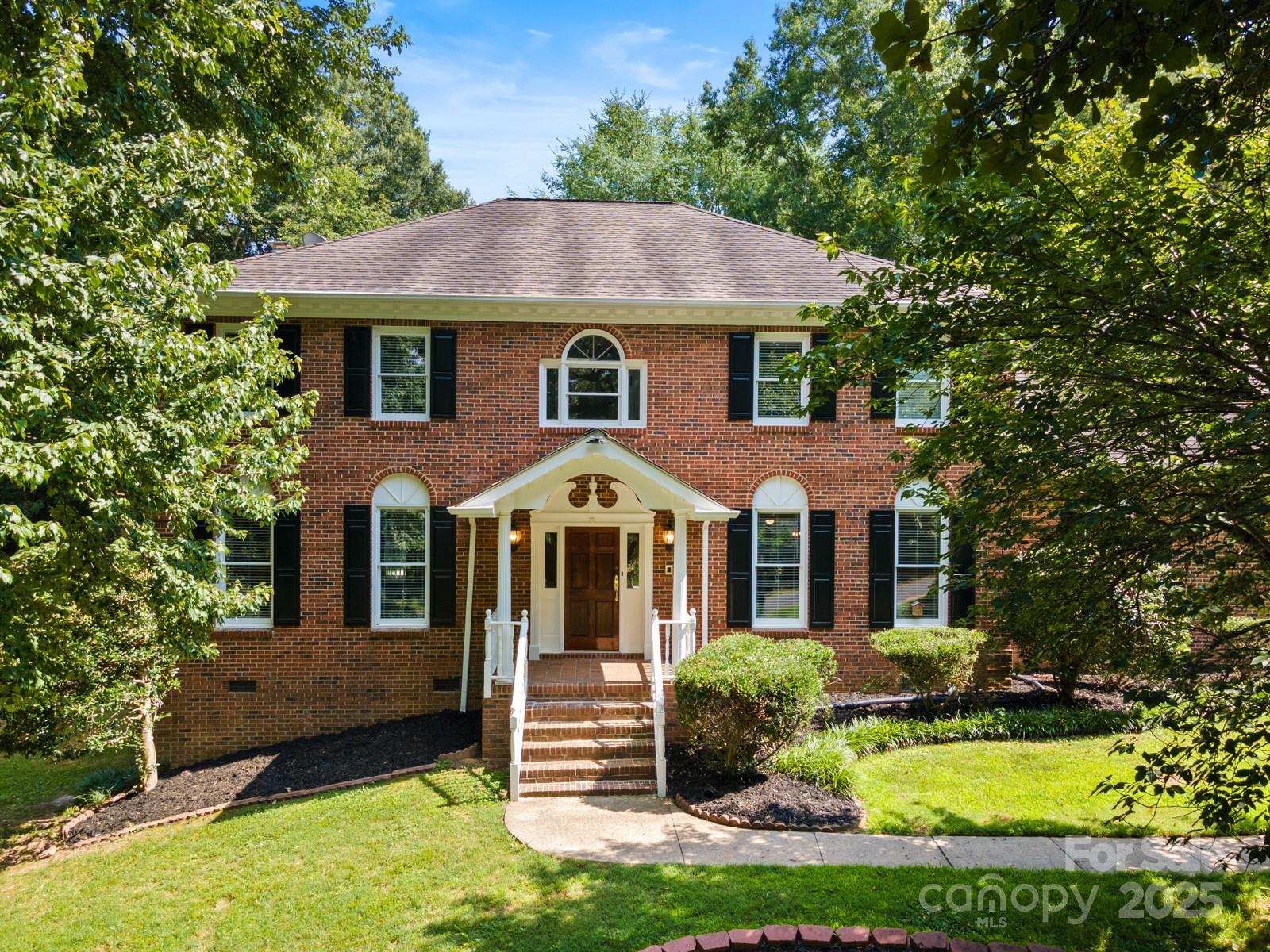 Property Photo:  1134 Willow Oaks Trail  NC 28104 