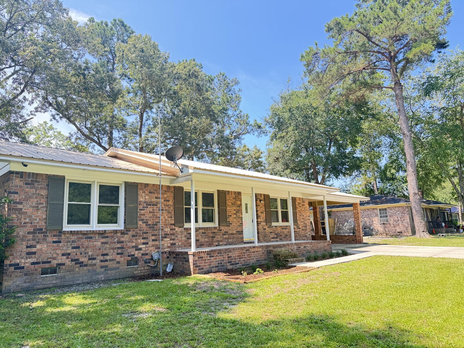 Property Photo:  449 Estates Drive  SC 29488 