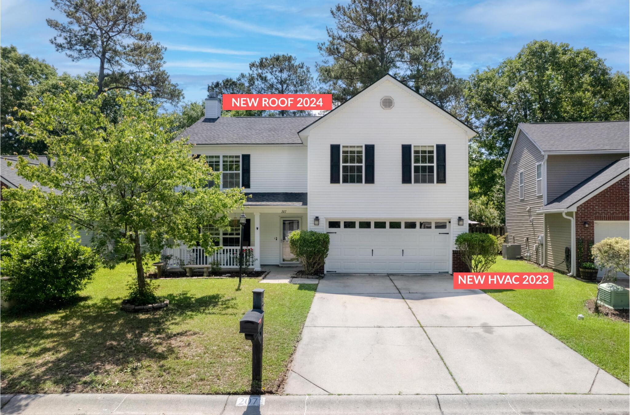 Property Photo: 207 Breckingridge Drive SC 29456
