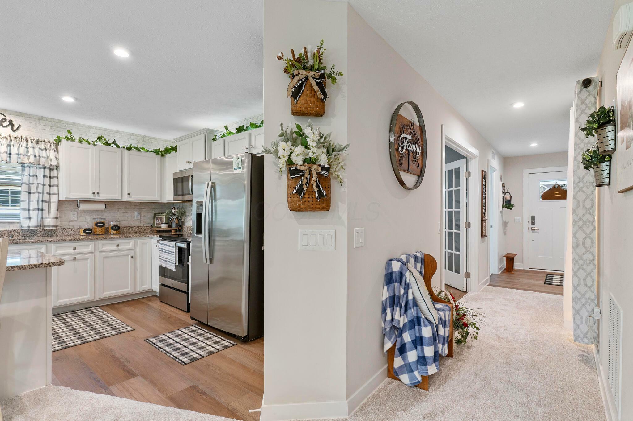 Property Photo: 211 Talla S Road OH 43015