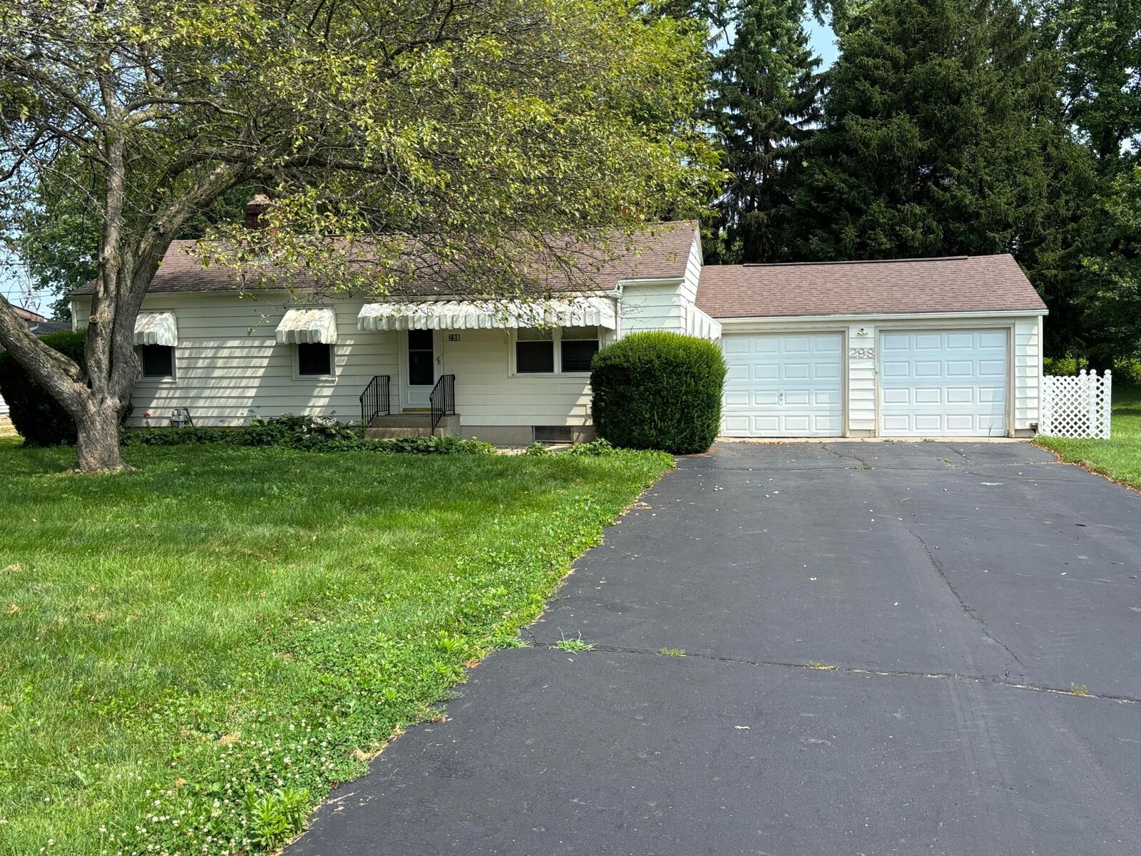 Property Photo:  298 N Vernon Avenue  OH 43055 