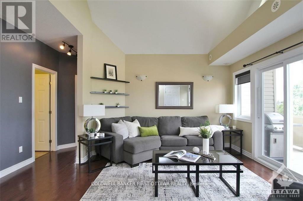 Property Photo: 137 Harthill Way E ON K2J 5V1