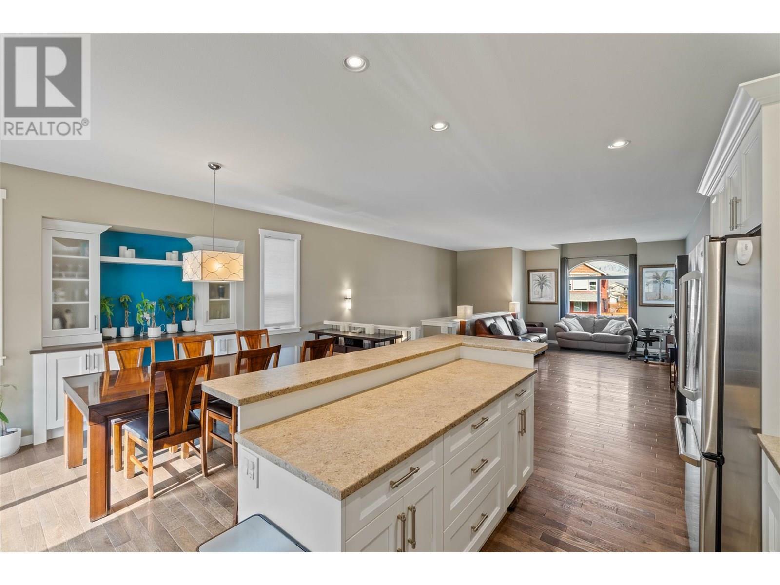 Photo de la propriété: 2161 Saddleback Drive BC V2B 0E9