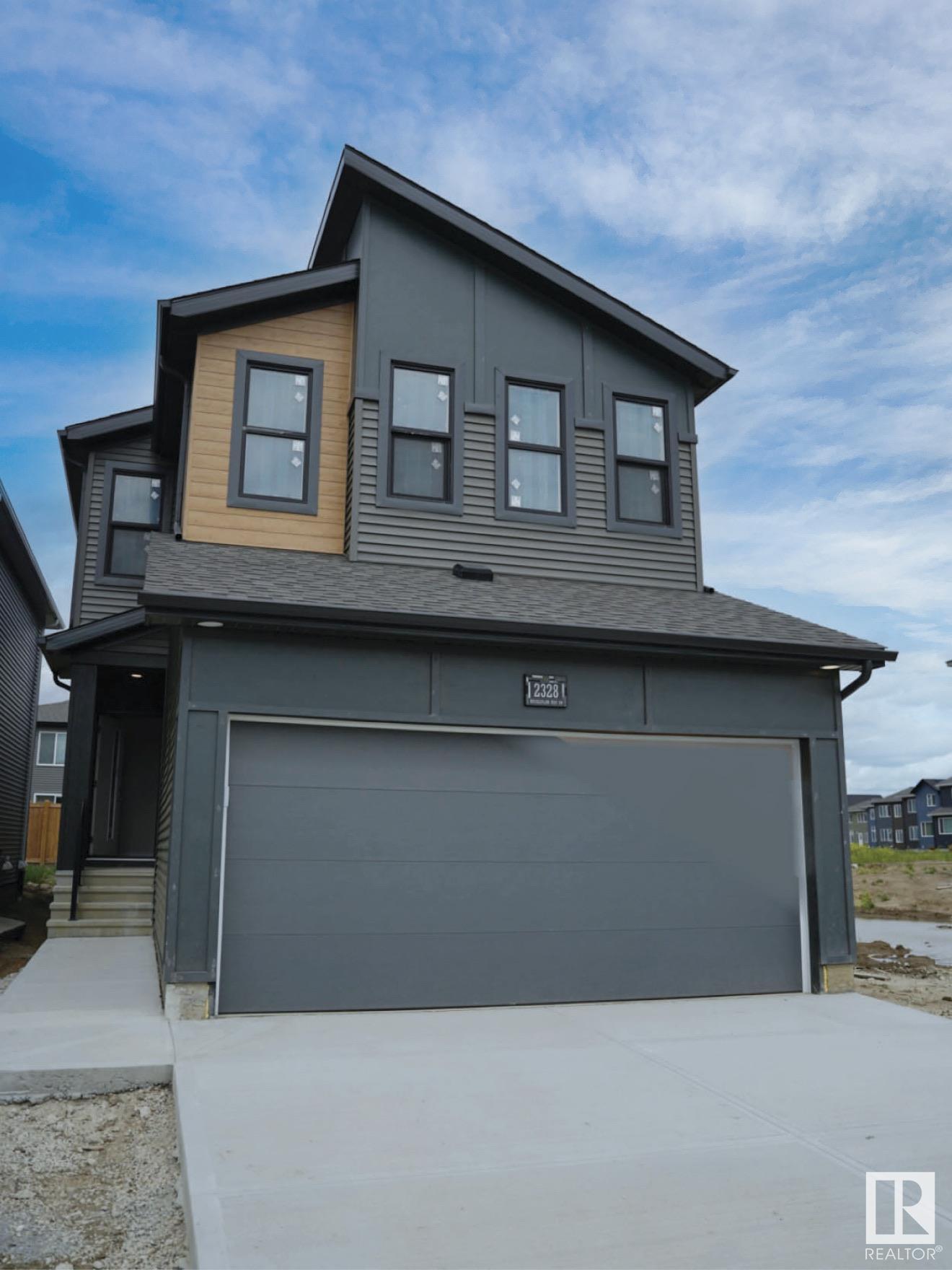 Photo de la propriété: 2328 Muckleplum Way SW AB T6X 3J9