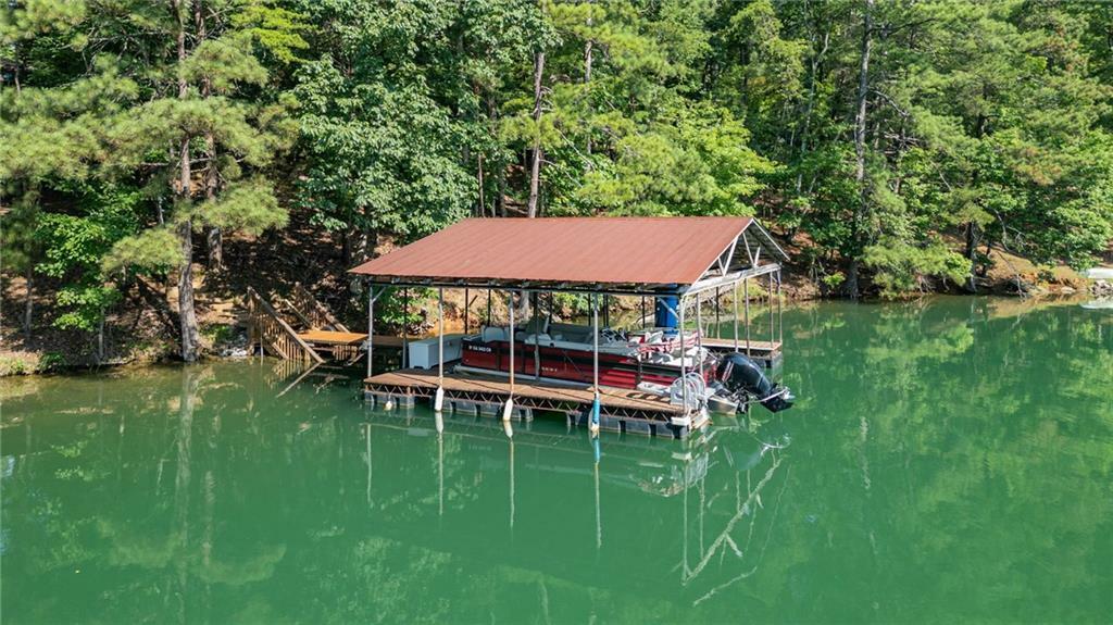 Property Photo: 6642 Crestwood Peninsula GA 30542